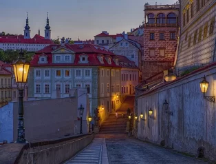 Özgüveni Artırmak ve Hayatta Daha Güçlü Bir Karakter İnşa Etmek İçin Psikolojik Yöntemler